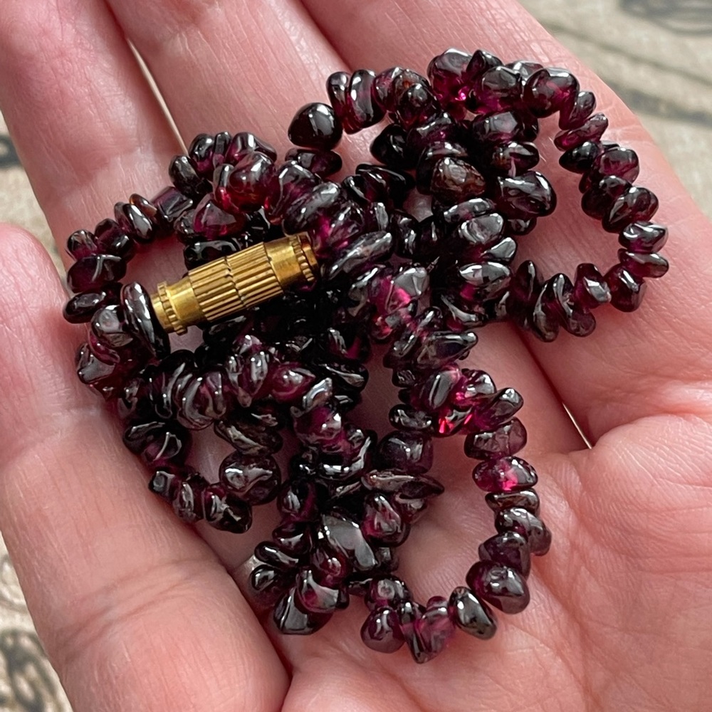 Genuine garnet bead necklace - Picture 5 of 6